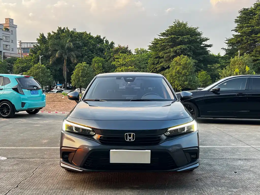 Honda Civic — фото 2