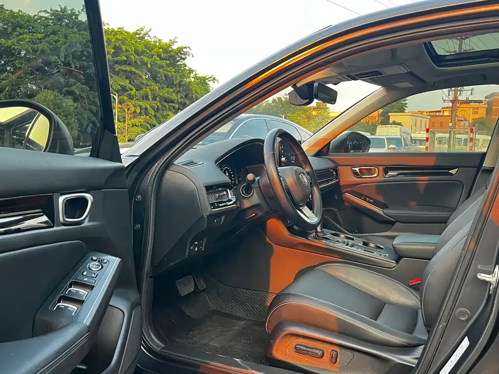 Honda Civic — фото 4