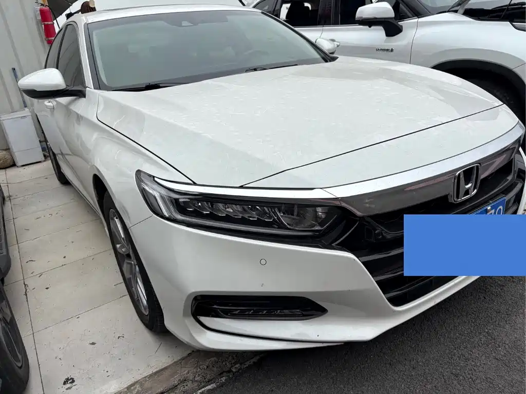 Honda Accord — фото 3