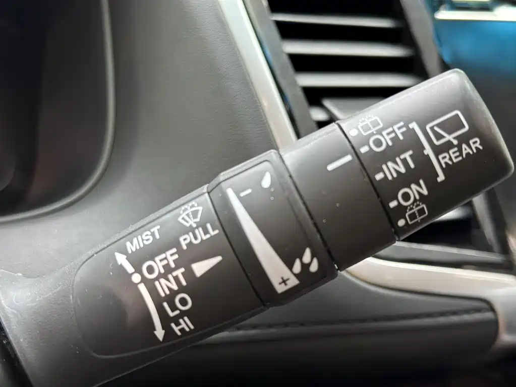 Honda Odyssey — фото 18