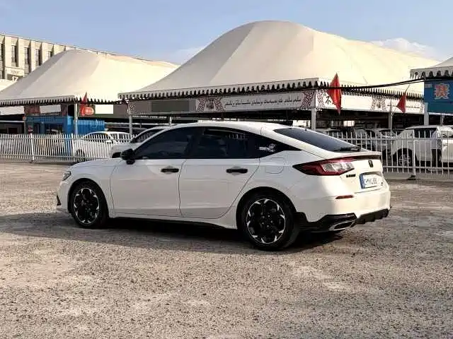 Honda Civic — фото 3