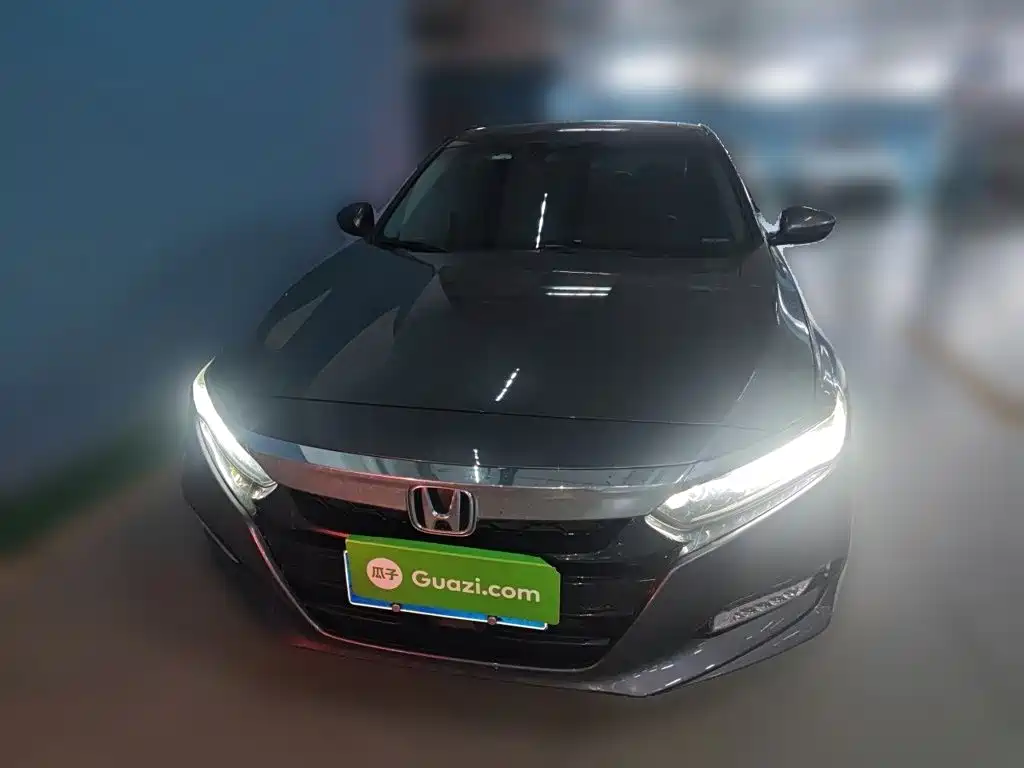 Honda Accord — фото 23