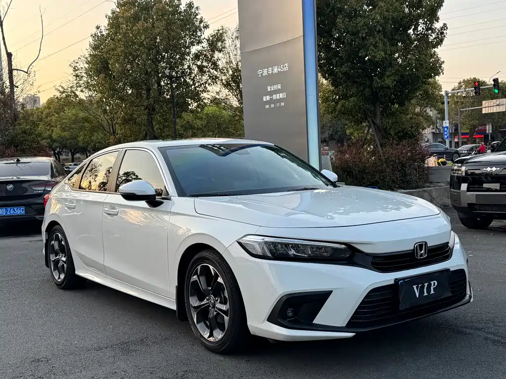 Honda Civic — фото 3