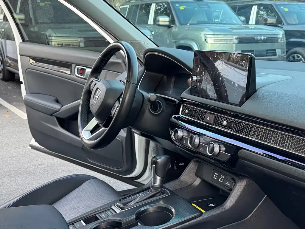 Honda Civic — фото 8