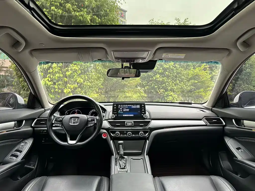 Honda Inspire — фото 4