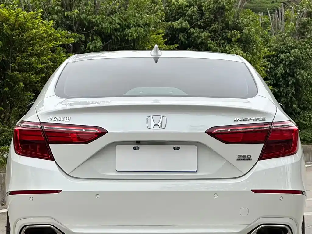 Honda Inspire — фото 9