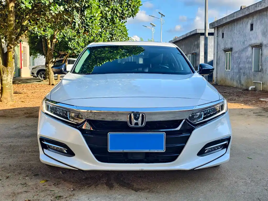 Honda Accord — фото 2