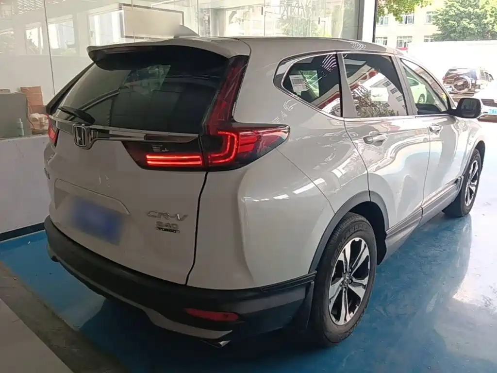Honda CR-V — фото 7