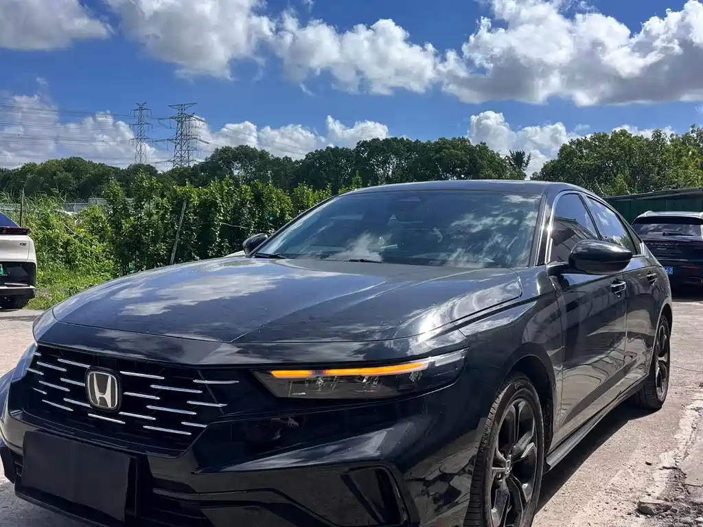 Honda Accord — фото 5