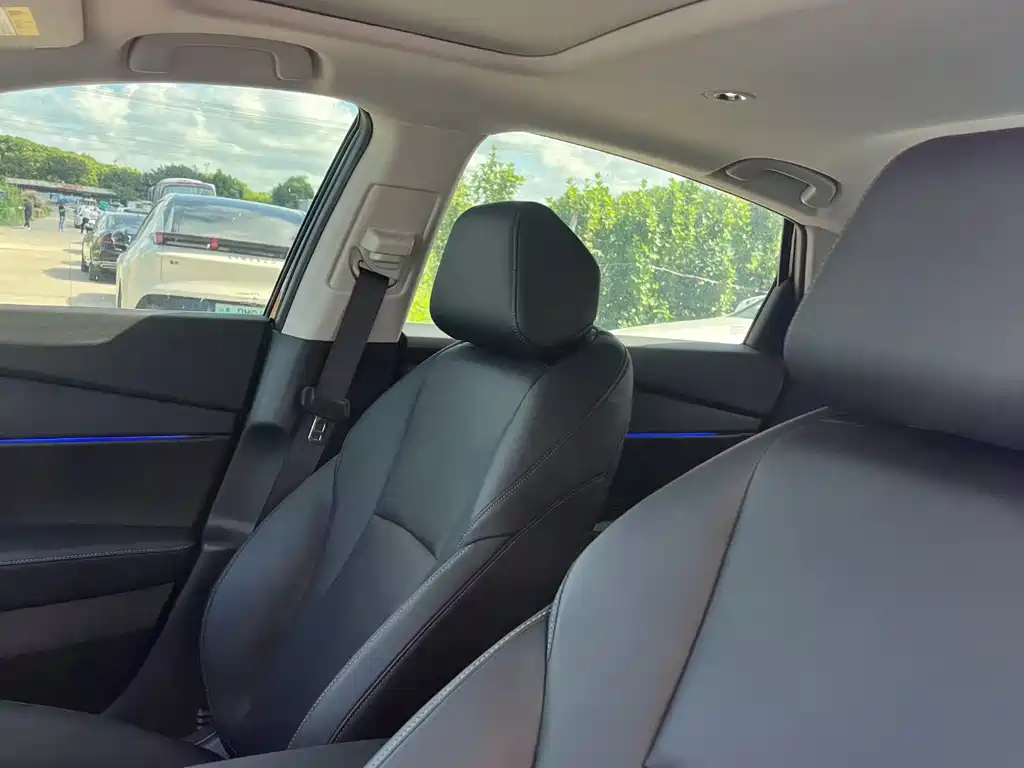 Honda Accord — фото 6