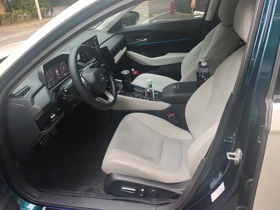 Honda Accord New Energy — фото 8