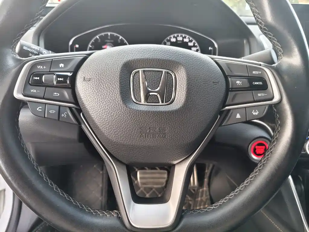 Honda Accord — фото 7
