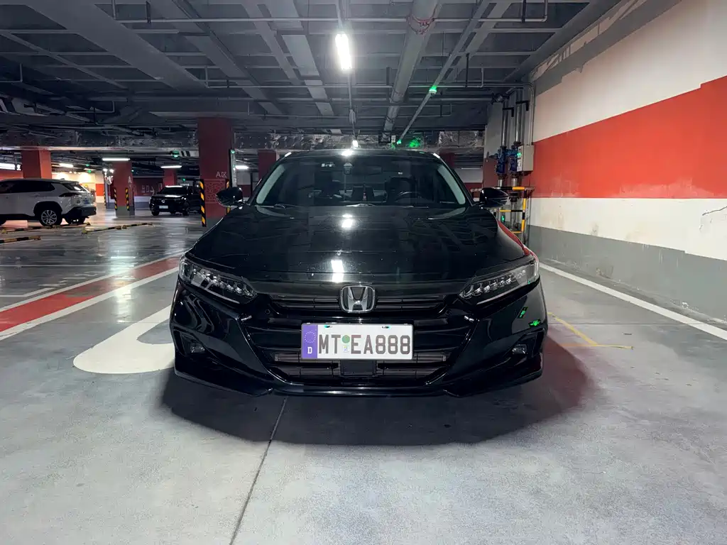 Honda Accord — фото 2