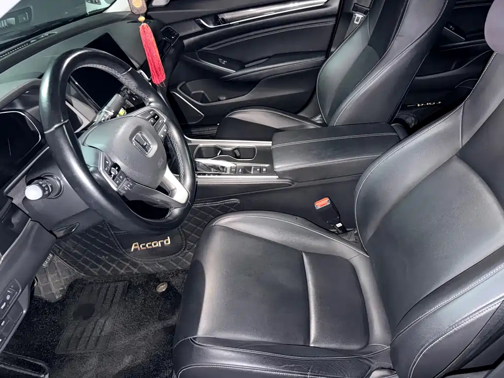 Honda Accord — фото 13