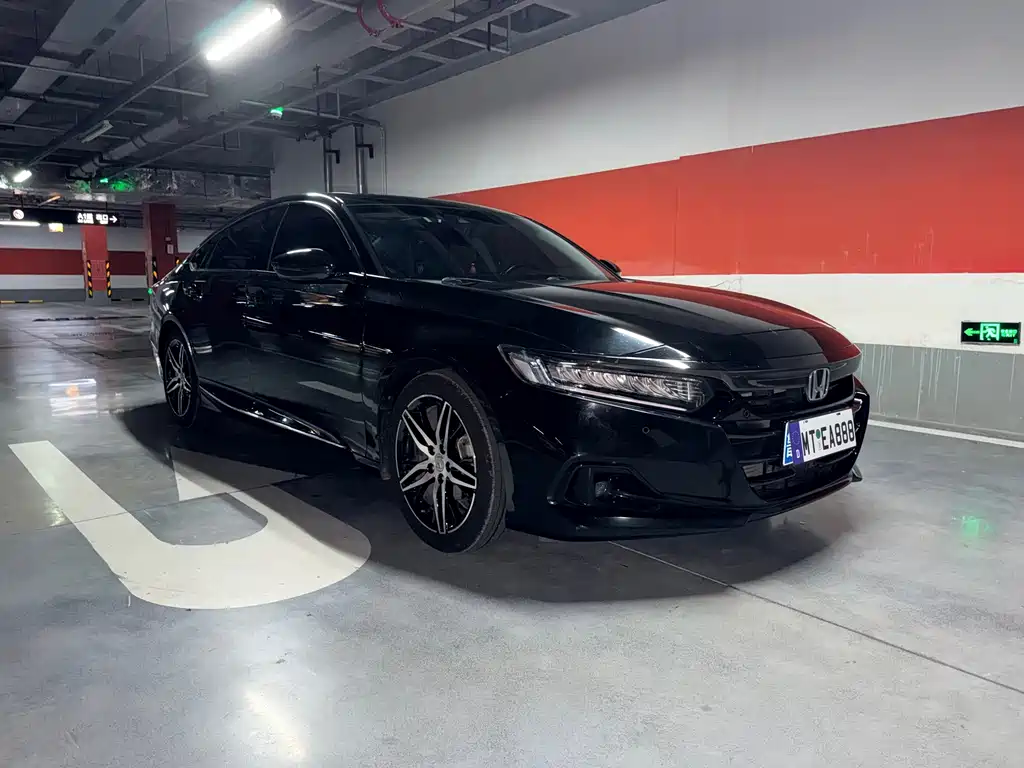 Honda Accord — фото 3