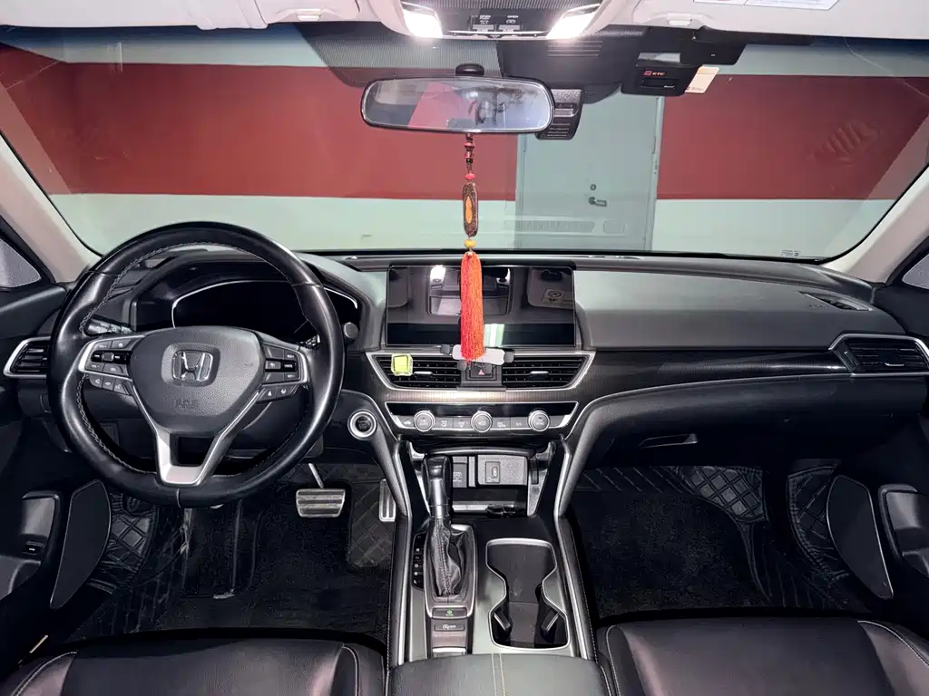 Honda Accord — фото 5