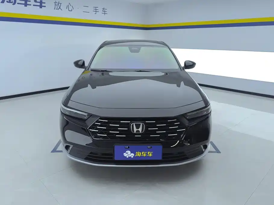 Honda Accord — фото 2