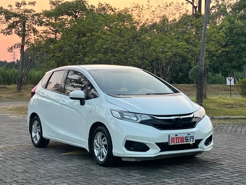 Honda Fit — фото 3