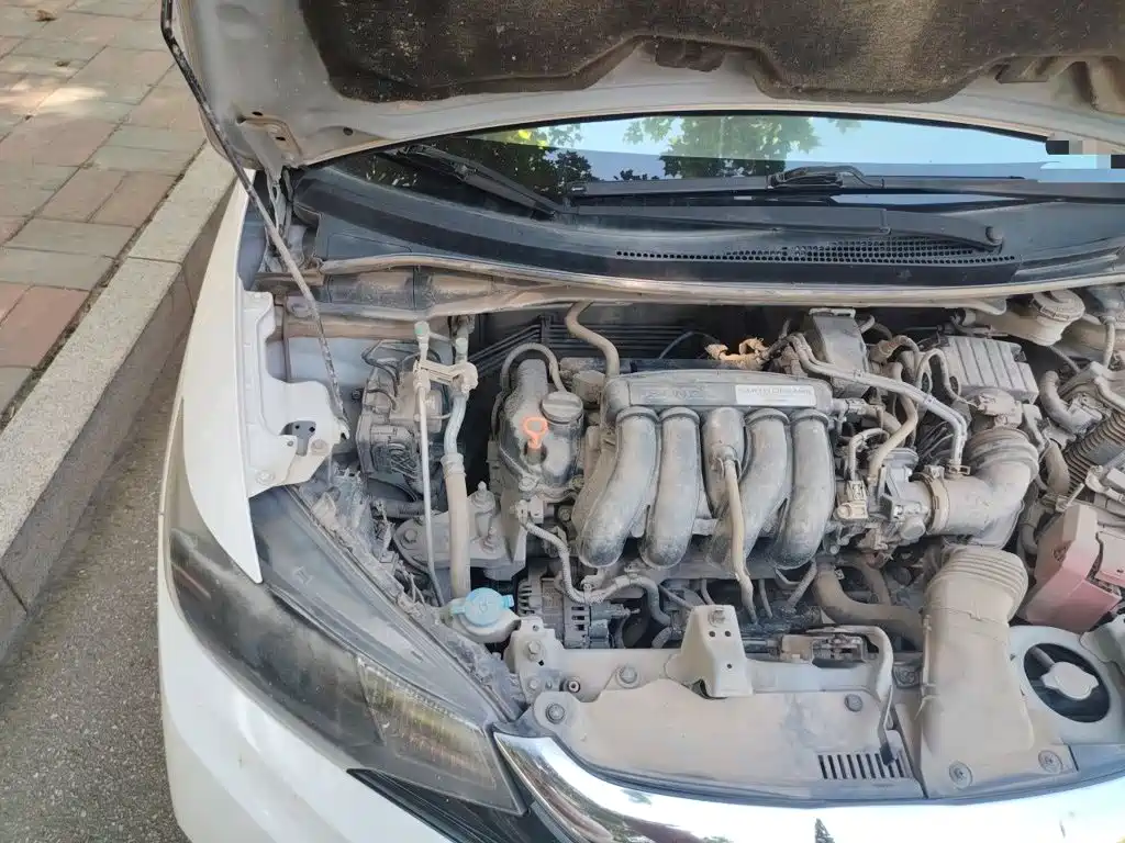Honda Fit — фото 18