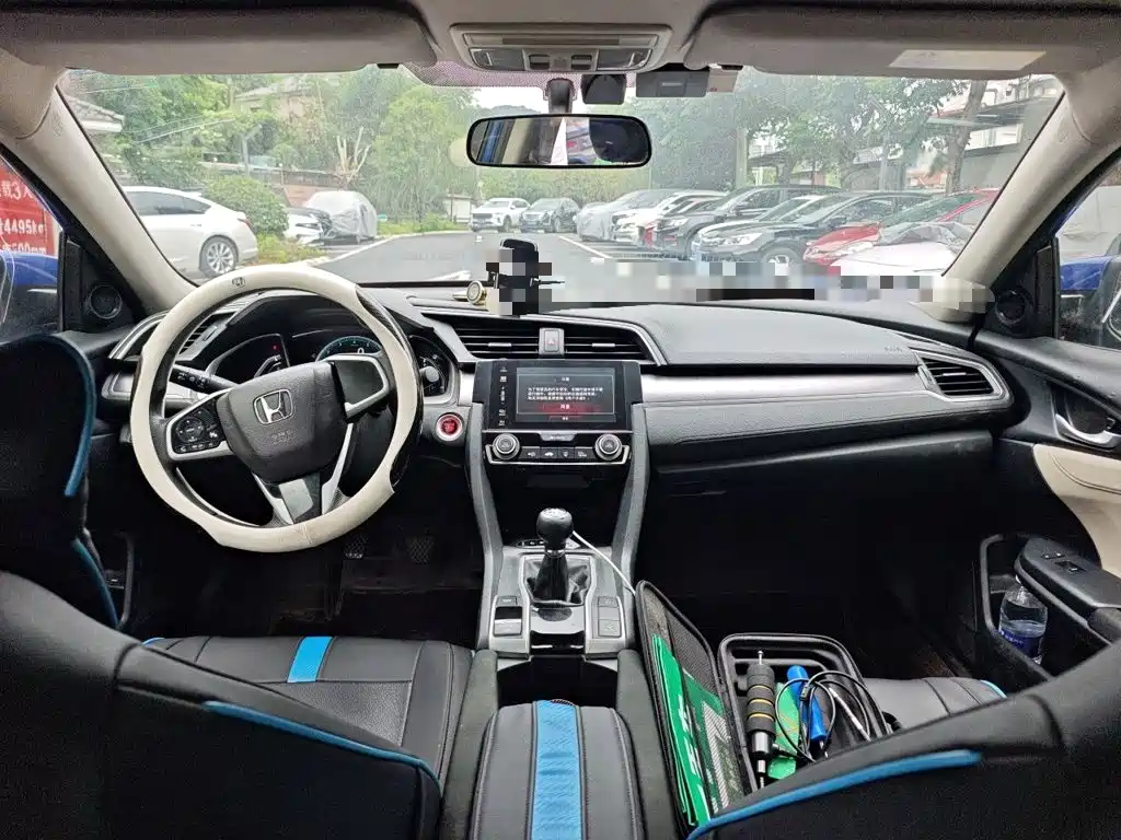 Honda Civic — фото 13