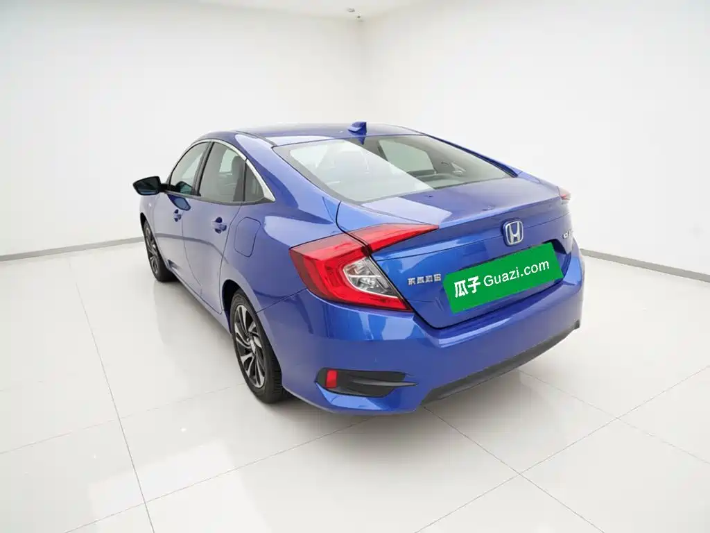 Honda Civic — фото 25