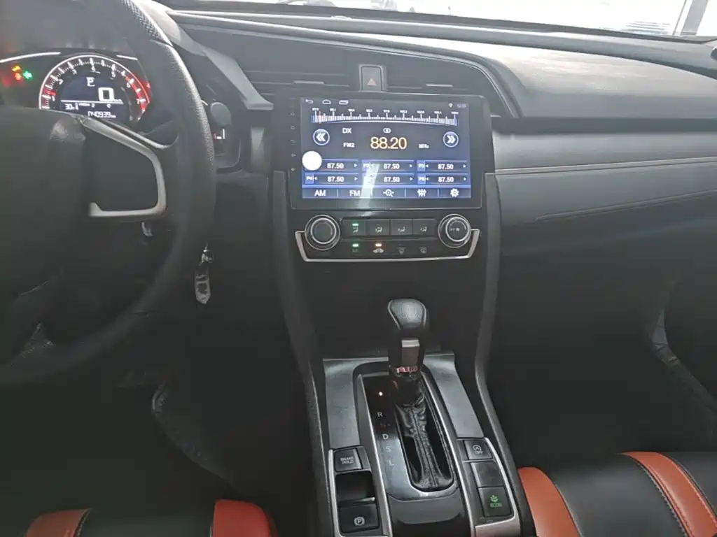 Honda Civic — фото 13