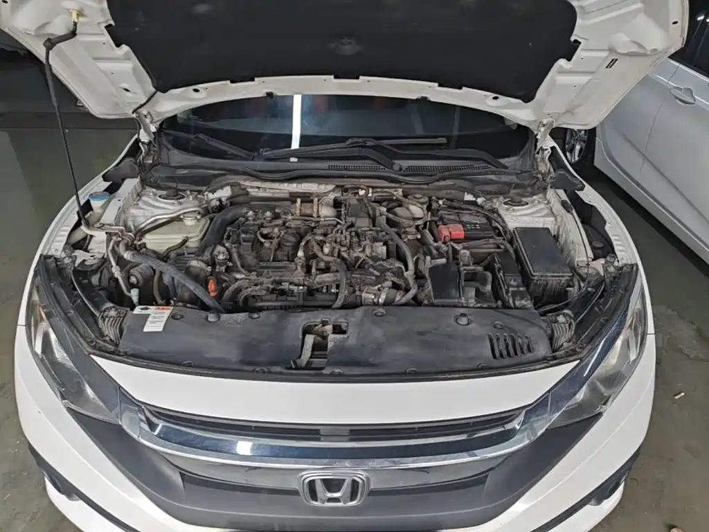 Honda Civic — фото 20