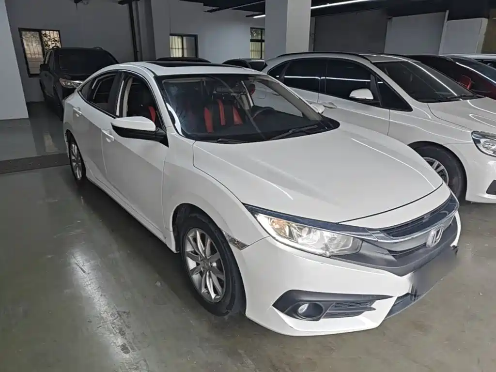 Honda Civic — фото 4