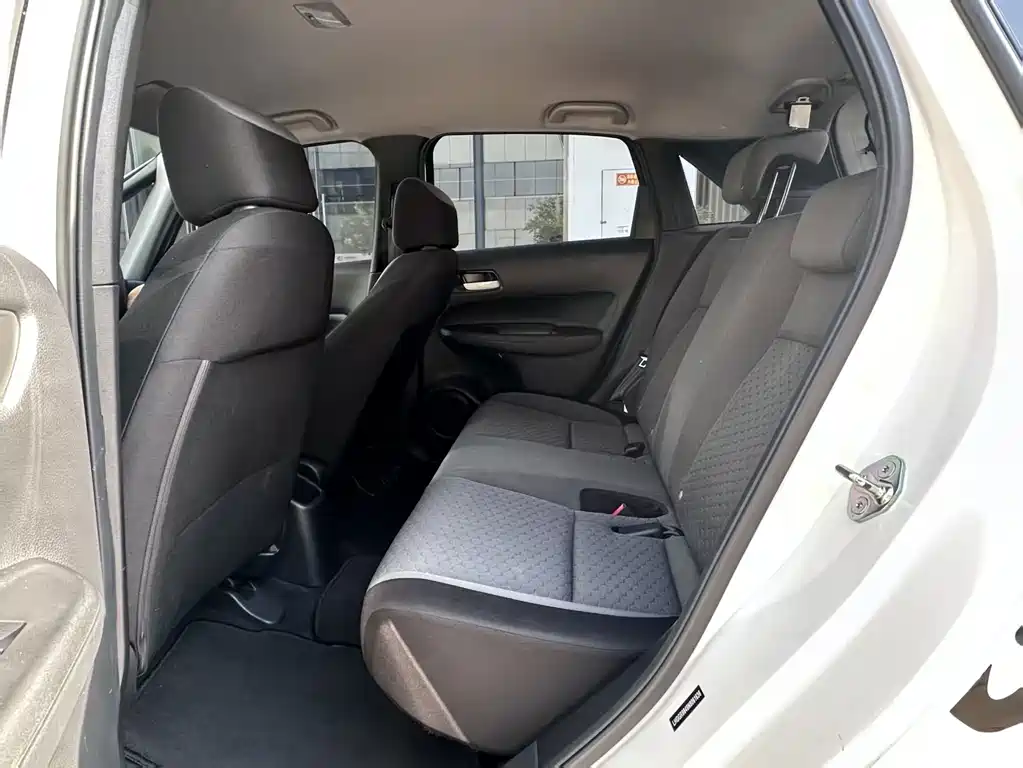 Honda Fit — фото 5