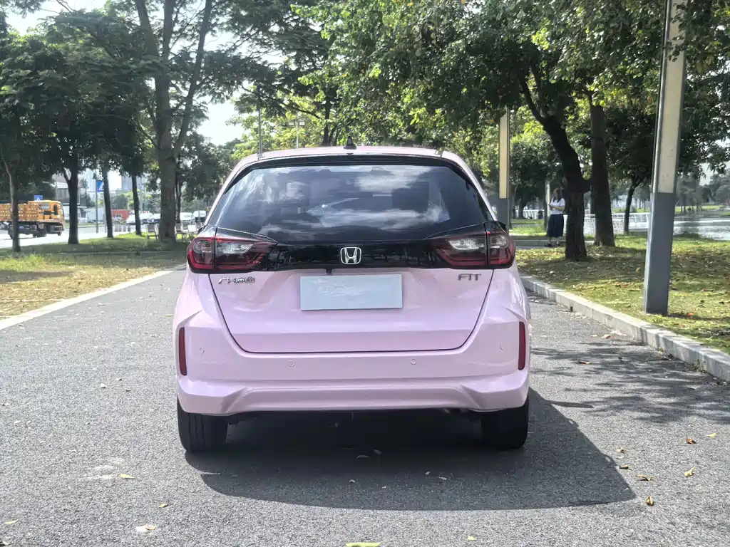 Honda Fit — фото 6