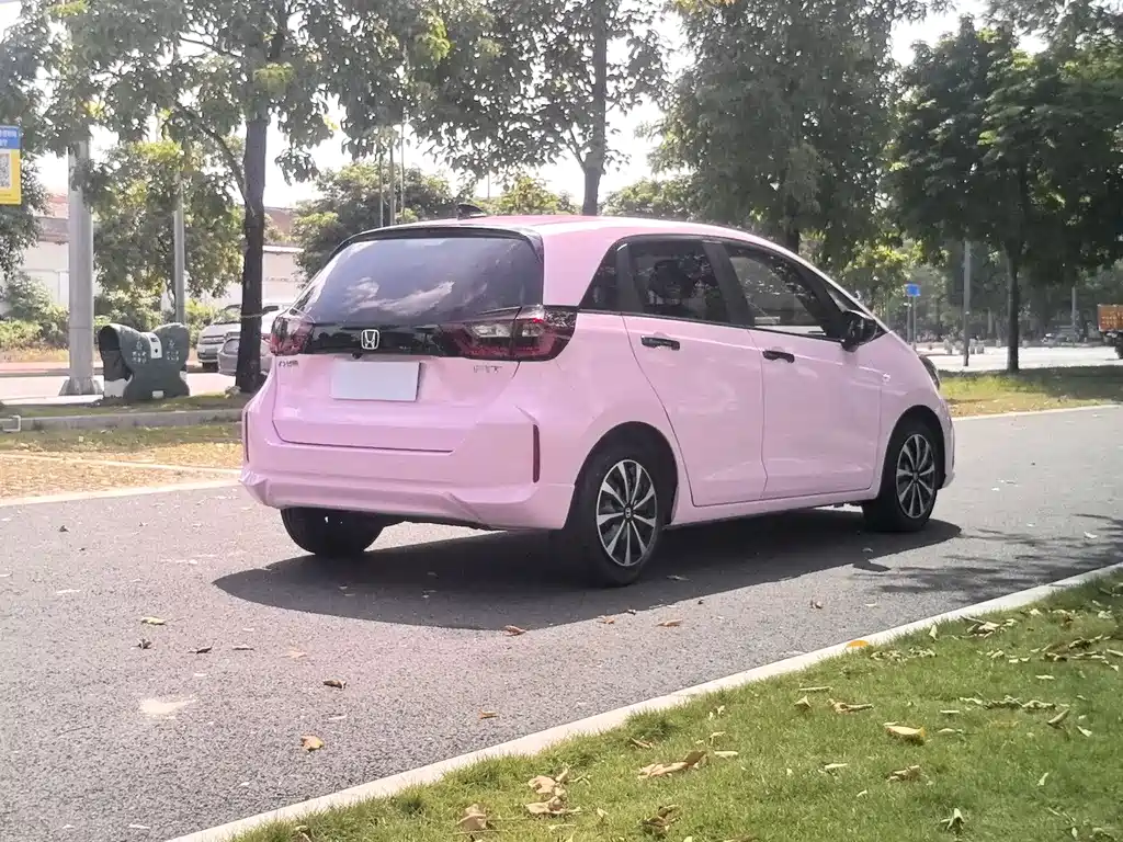 Honda Fit — фото 7