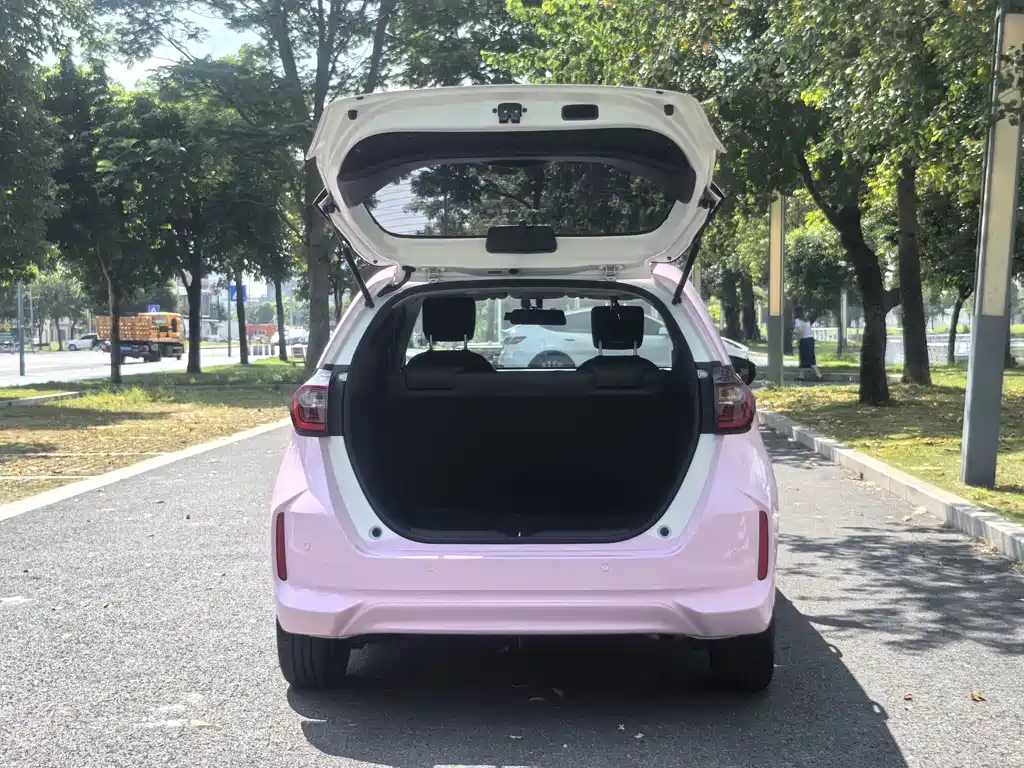 Honda Fit — фото 8