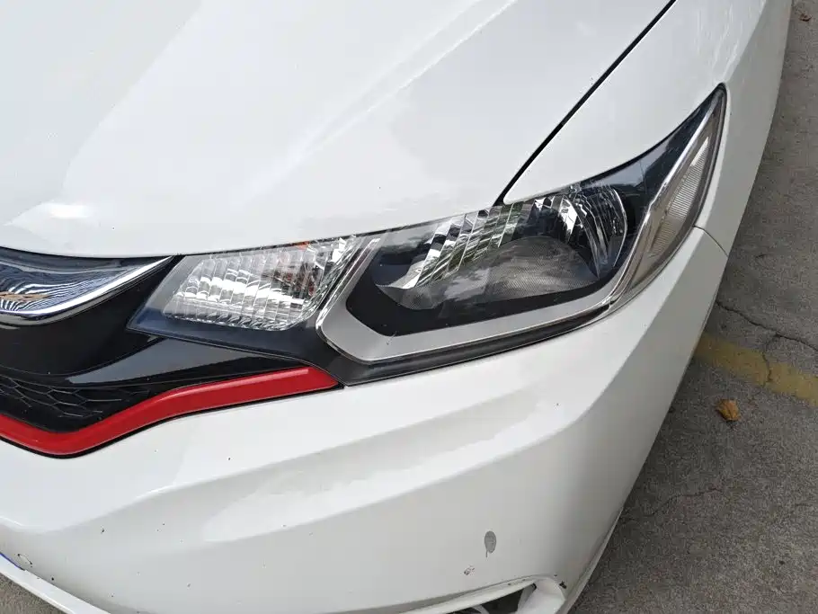 Honda Fit — фото 5