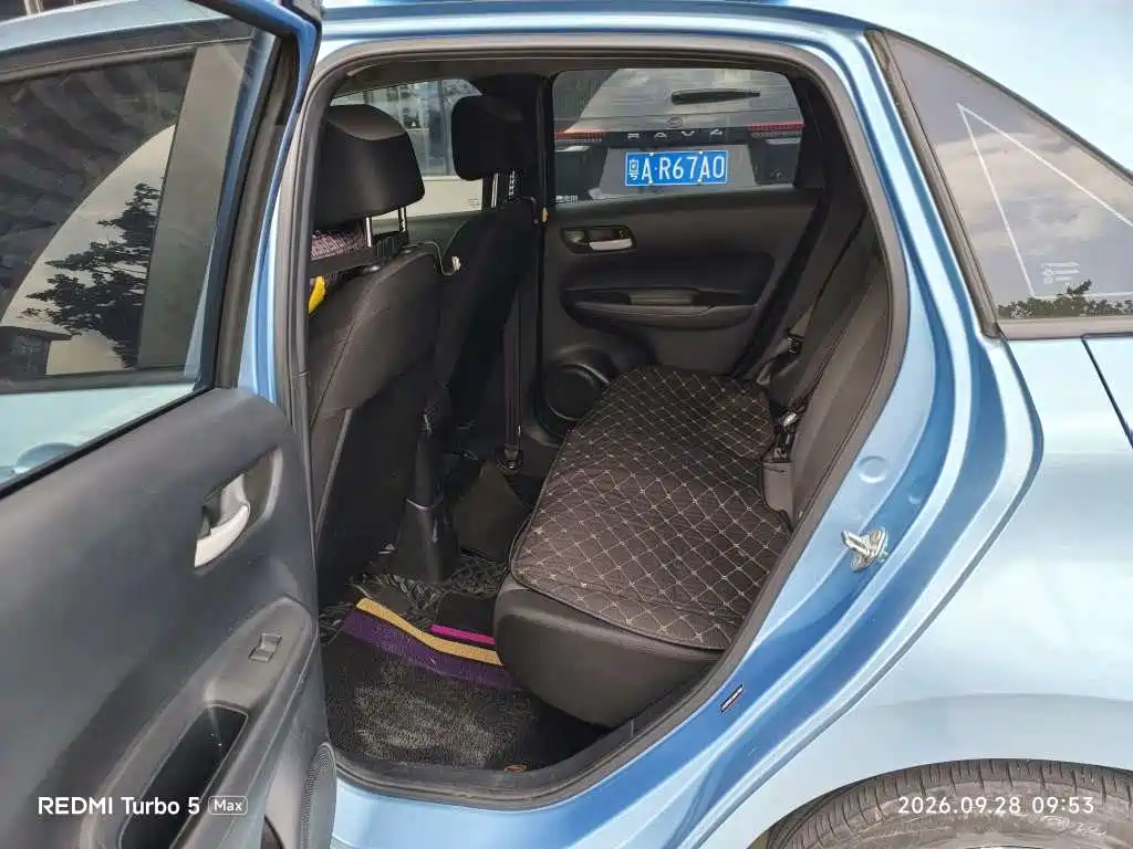 Honda Fit — фото 7