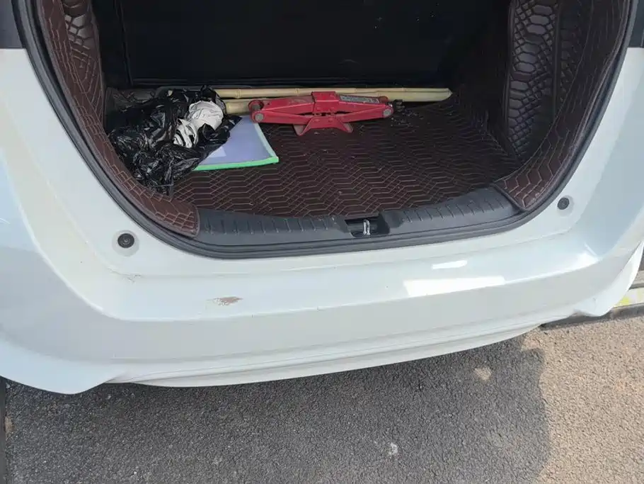 Honda Fit — фото 4