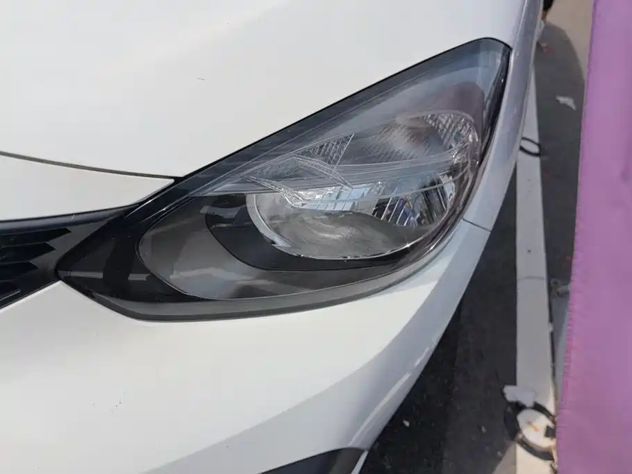 Honda Fit — фото 5