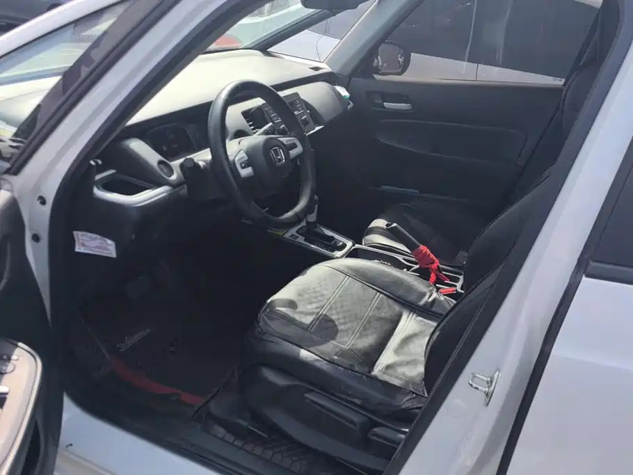 Honda Fit — фото 9