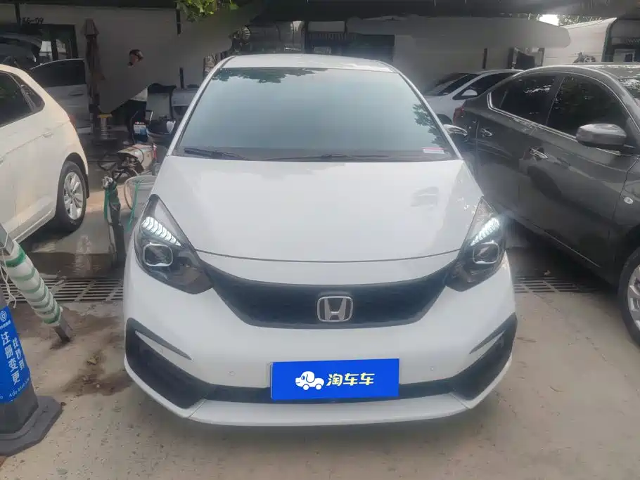 Honda Fit — фото 2