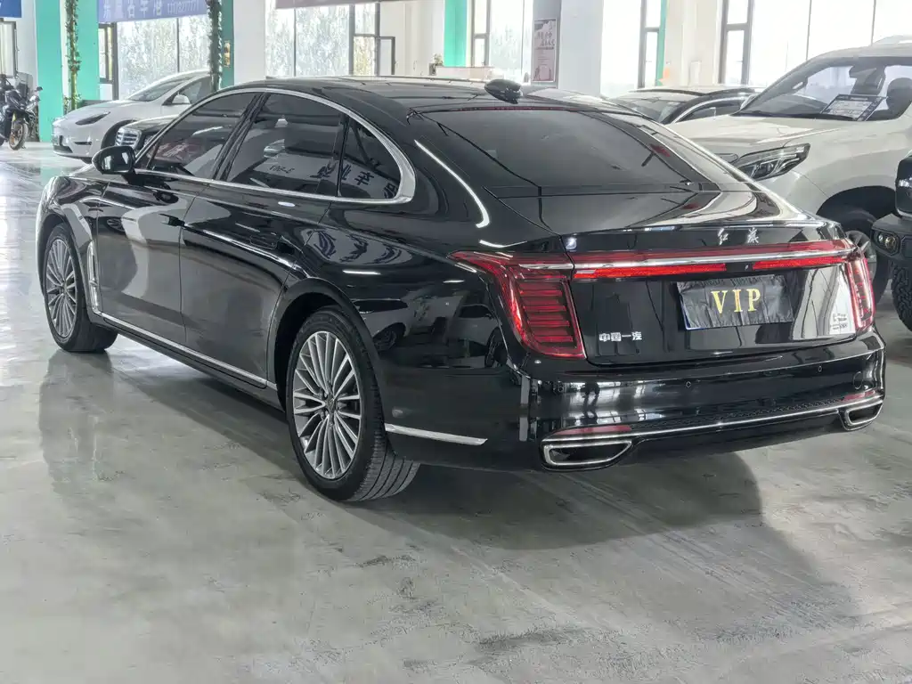 Hongqi Hongqi H9 — фото 4