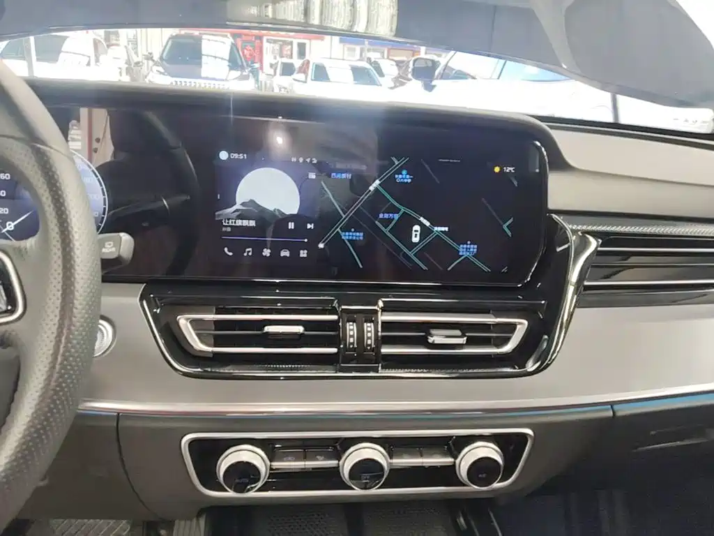 Hongqi Hongqi HS5 — фото 13