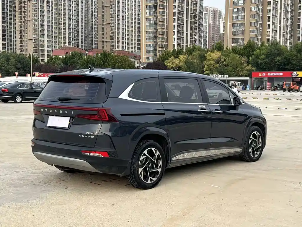 Hyundai Custo — фото 4