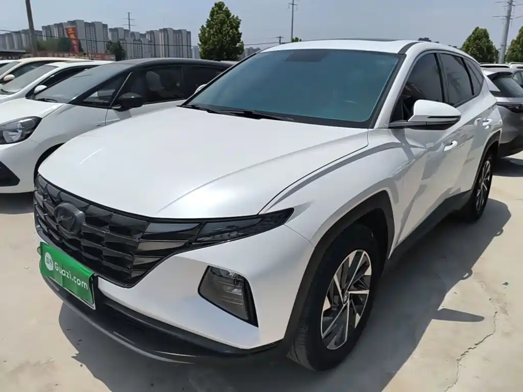 Hyundai Tucson — фото 2