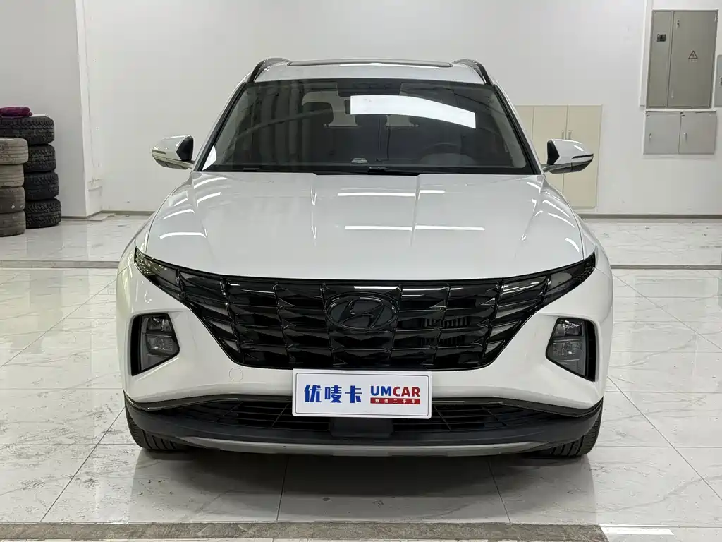 Hyundai Tucson — фото 2