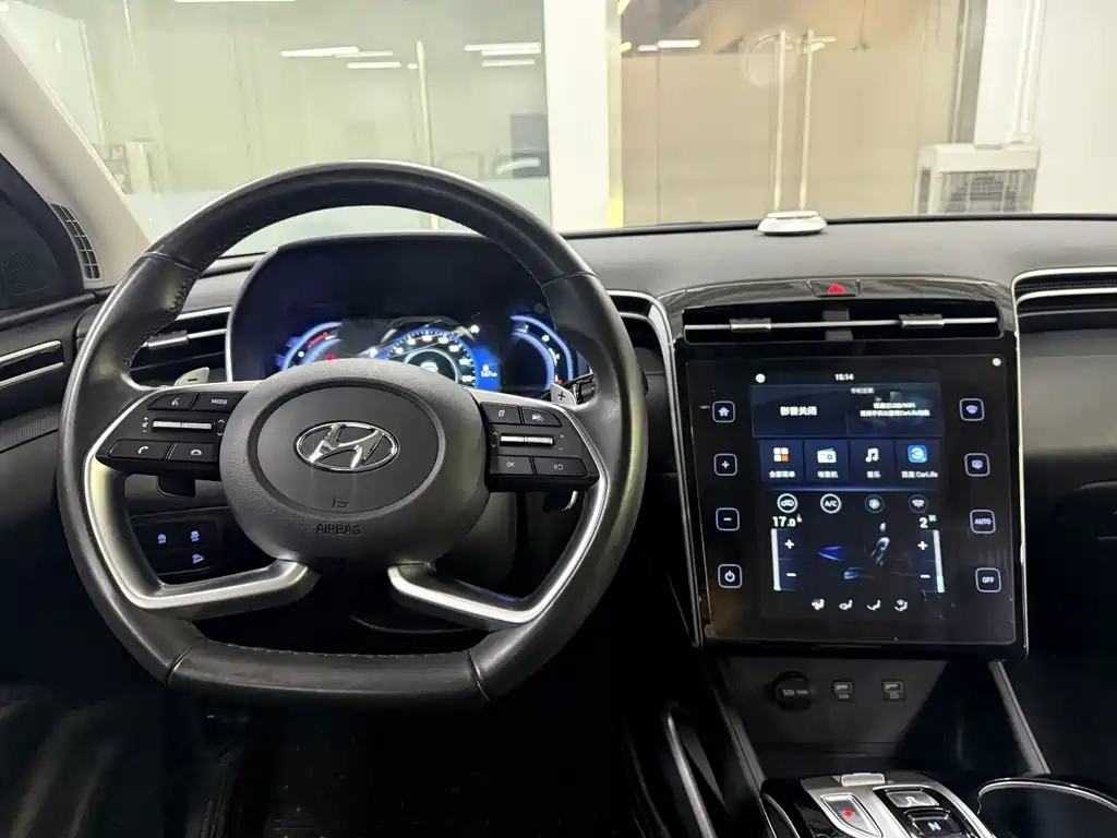Hyundai Tucson — фото 18