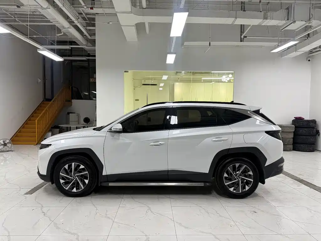 Hyundai Tucson — фото 3