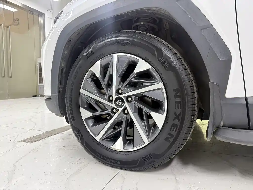 Hyundai Tucson — фото 7