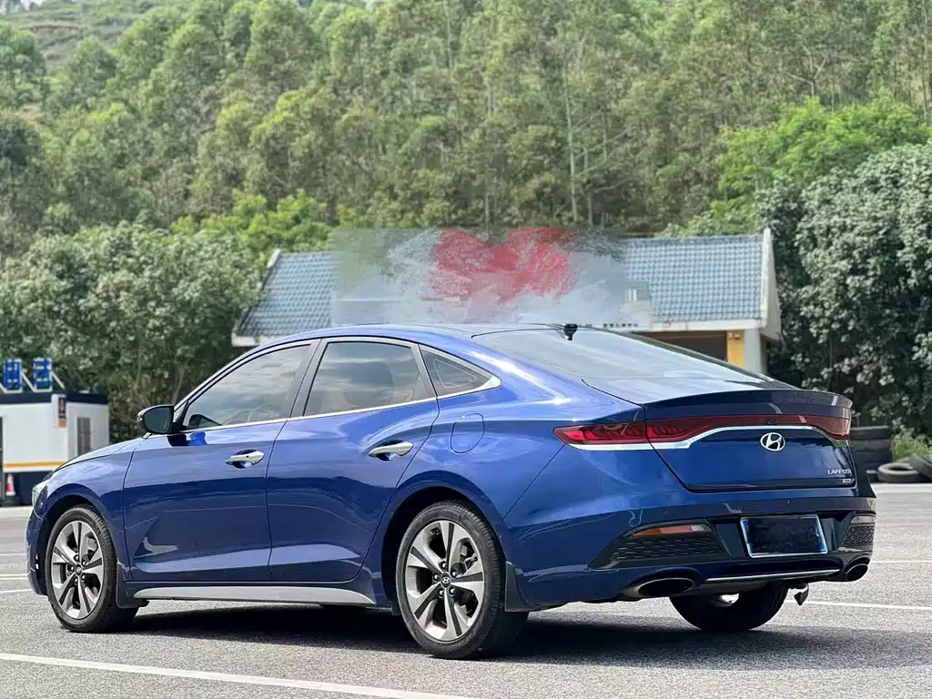 Hyundai Fista — фото 4