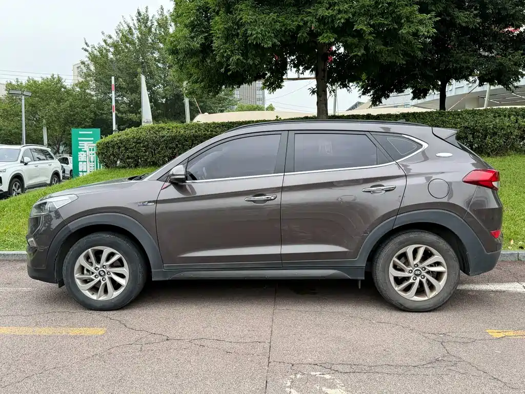 Hyundai Tucson — фото 3