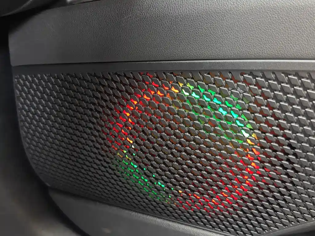 Hyundai Elantra — фото 8