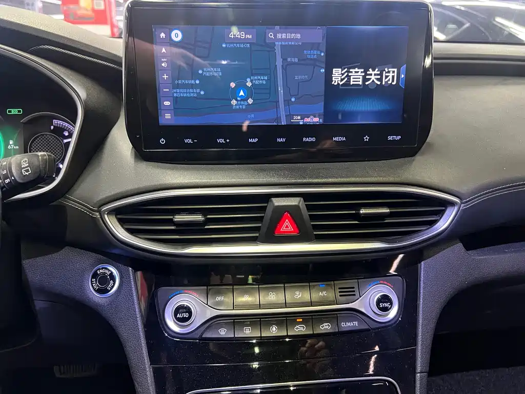 Hyundai Santa Fe — фото 24